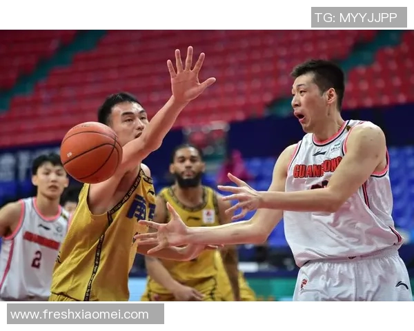 南京篮球队技术争议引发热议球迷与专家各执己见探讨战术与裁判判罚 南京篮球队技术争议引发热议球迷与专家各执己见探讨战术与裁判判罚