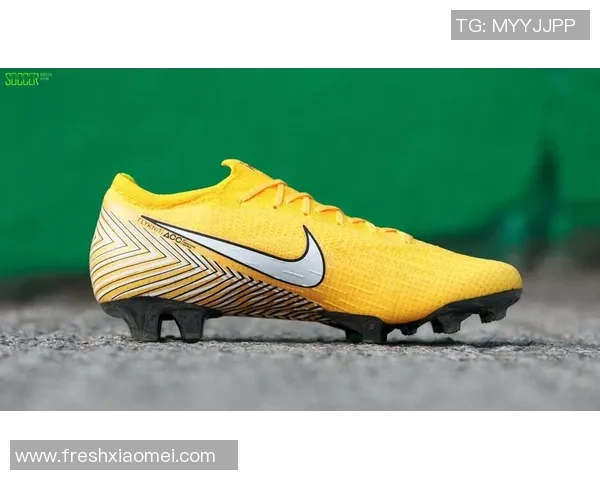 足球明星如何选择鞋子提升球场表现与技巧的秘密分享 足球明星如何选择鞋子提升球场表现与技巧的秘密分享